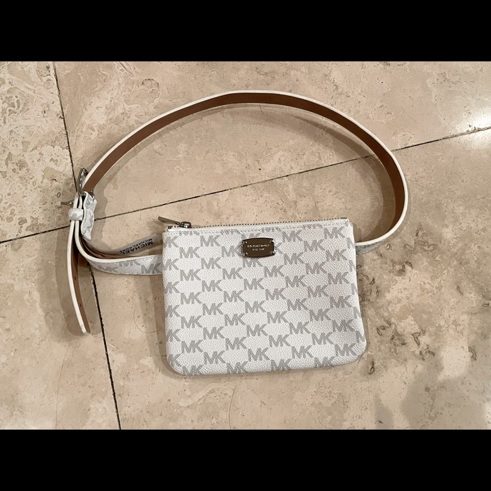 Michale Kors. Michael Kors Belt Bag. Michael Kors Fanny Pack